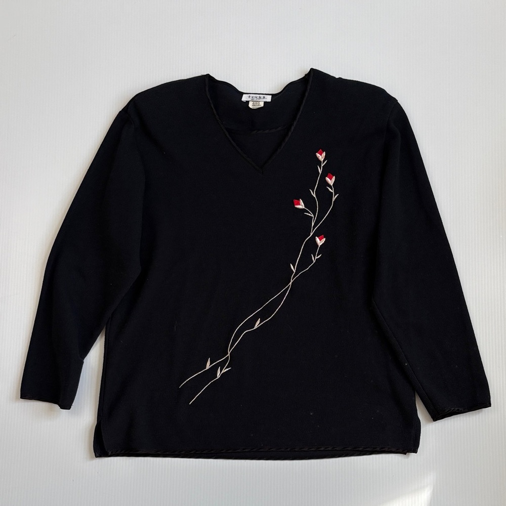 Teddi embroidered sweater Size M